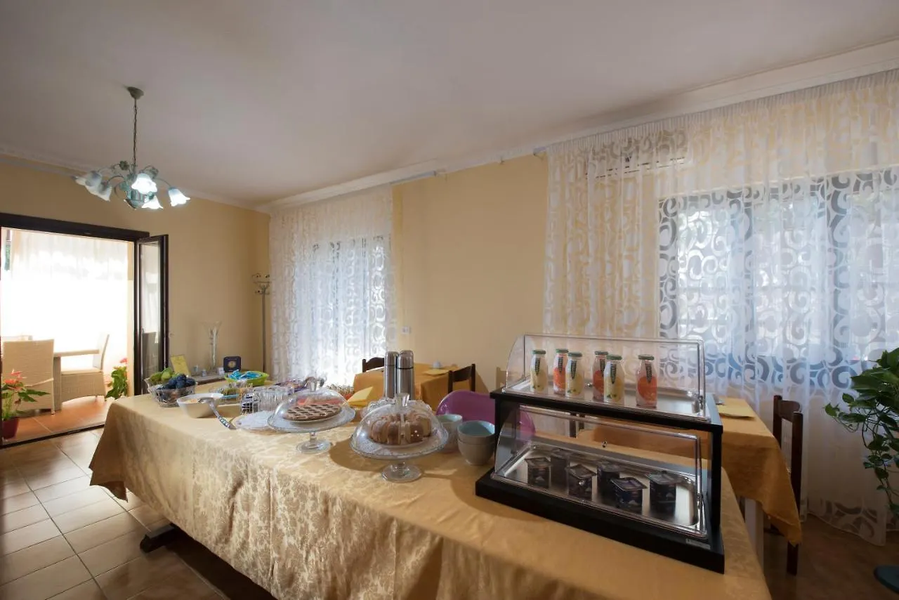 La Rosa Dei Venti B&B Chia Bed & Breakfast